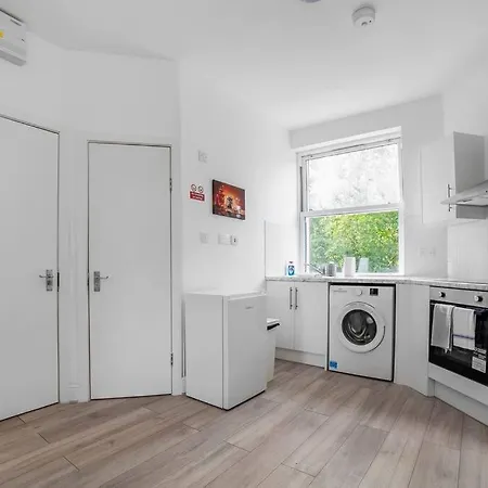 Charming Semi 1-Bed Walk To Tower Of London Apartment Exterior photo